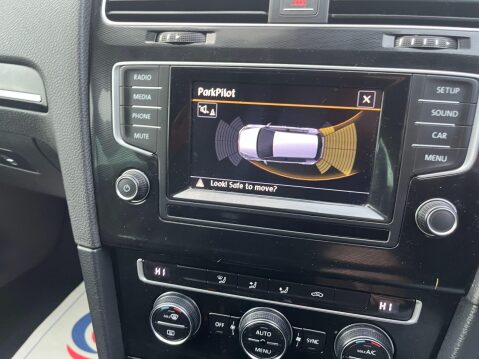 Volkswagen Golf 2.0 TDI BlueMotion Tech GTD Euro 6 (s/s) 3dr 29