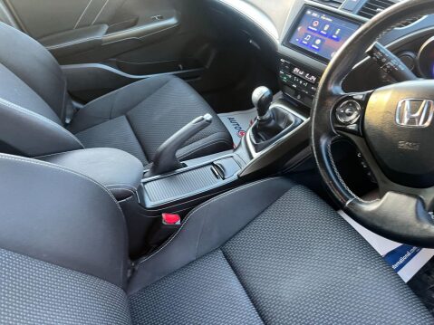 Honda Civic 1.8 i-VTEC SE Plus Tourer Euro 6 (s/s) 5dr 32