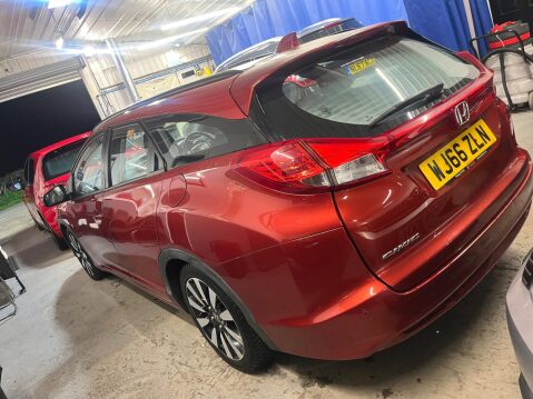 Honda Civic 1.8 i-VTEC SE Plus Tourer Euro 6 (s/s) 5dr 9