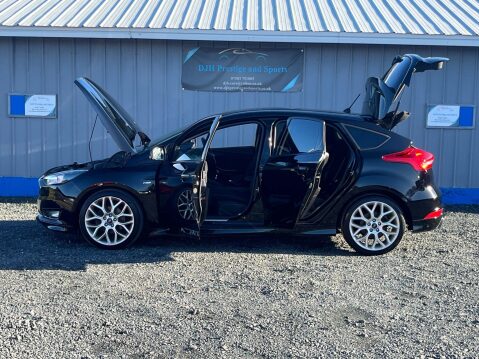 Ford Focus 1.5 TDCi ST-Line Euro 6 (s/s) 5dr 14