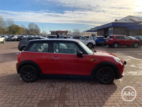 Mini Hatch 1.5 Cooper Euro 6 (s/s) 3dr 7