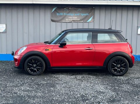 Mini Hatch 1.5 Cooper Euro 6 (s/s) 3dr 21