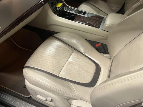 Jaguar XF 2.2d Portfolio Auto Euro 5 (s/s) 4dr 20