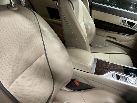 Jaguar XF 2.2d Portfolio Auto Euro 5 (s/s) 4dr 6