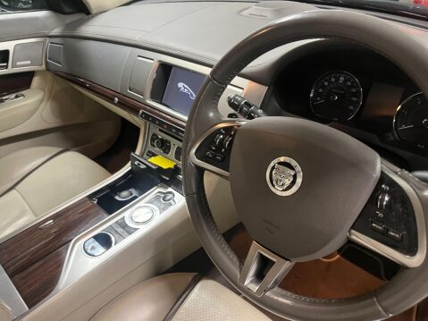Jaguar XF 2.2d Portfolio Auto Euro 5 (s/s) 4dr 15