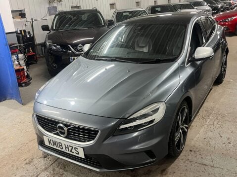 Volvo V40 2.0 D3 R-Design Pro Euro 6 (s/s) 5dr 19