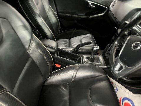 Volvo V40 2.0 D3 R-Design Pro Euro 6 (s/s) 5dr 4