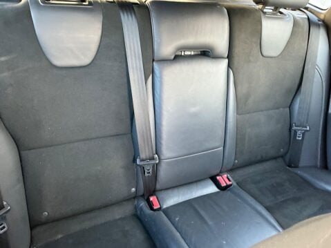 Volvo XC60 2.0 D4 R-Design Nav Auto Euro 6 (s/s) 5dr 4