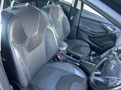 Ford Focus 1.5 TDCi Titanium X Euro 6 (s/s) 5dr 3