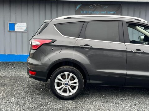 Ford Kuga 1.5 TDCi Titanium Euro 6 (s/s) 5dr 19