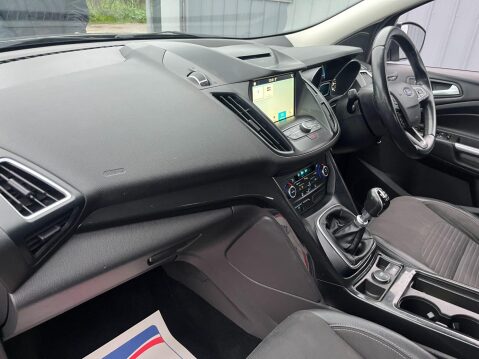 Ford Kuga 1.5 TDCi Titanium Euro 6 (s/s) 5dr 35