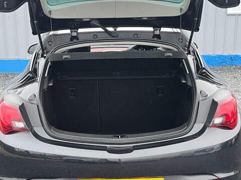 Vauxhall Astra GTC 1.6i Turbo SRi Euro 6 (s/s) 3dr 47