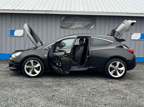 Vauxhall Astra GTC 1.6i Turbo SRi Euro 6 (s/s) 3dr 13