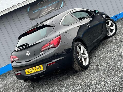 Vauxhall Astra GTC 1.6i Turbo SRi Euro 6 (s/s) 3dr 41
