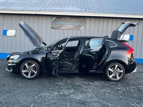 Volvo V40 1.6 D2 R-Design Euro 5 (s/s) 5dr 3