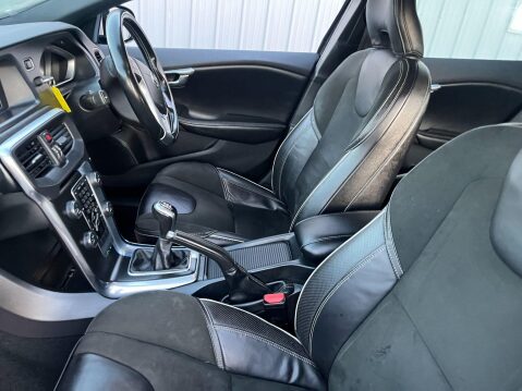 Volvo V40 1.6 D2 R-Design Euro 5 (s/s) 5dr 34