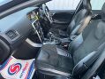 Volvo V40 1.6 D2 R-Design Euro 5 (s/s) 5dr 6