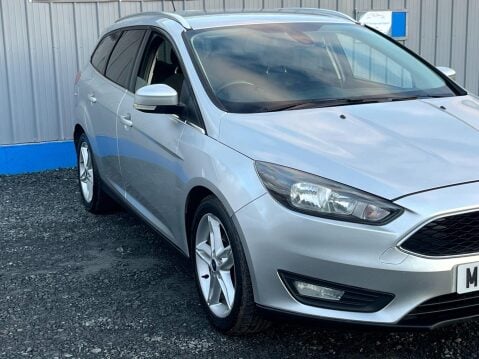 Ford Focus 1.6 TDCi Zetec Euro 5 (s/s) 5dr 26