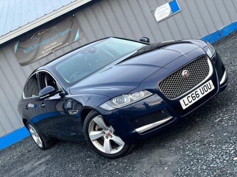 Jaguar XF 2.0d Portfolio Auto Euro 6 (s/s) 4dr 47