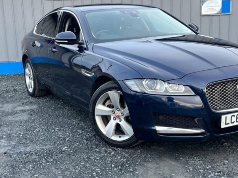 Jaguar XF 2.0d Portfolio Auto Euro 6 (s/s) 4dr 23