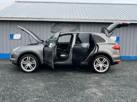 Porsche Cayenne 3.0 TD V6 Tiptronic 4WD Euro 5 (s/s) 5dr 3