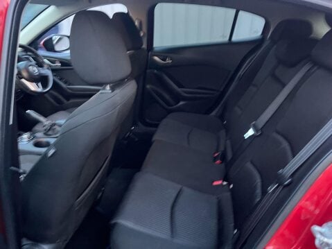 Mazda 3 2.0 SKYACTIV-G SE-L Nav Euro 5 (s/s) 5dr 37