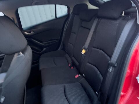 Mazda 3 2.0 SKYACTIV-G SE-L Nav Euro 5 (s/s) 5dr 38