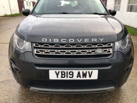 Land Rover Discovery Sport 2.0 TD4 SE Tech Auto 4WD Euro 6 (s/s) 5dr 3