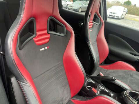 Nissan Juke 1.6 DIG-T Nismo RS Euro 6 5dr 38