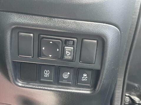 Nissan Juke 1.6 DIG-T Nismo RS Euro 6 5dr 29