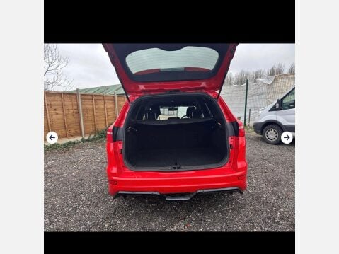 Ford Focus 1.0T EcoBoost ST-Line Euro 6 (s/s) 5dr 10