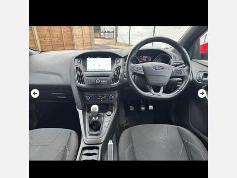 Ford Focus 1.0T EcoBoost ST-Line Euro 6 (s/s) 5dr 5