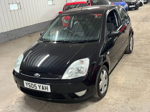 Ford Fiesta 1.25 Zetec 3dr 21