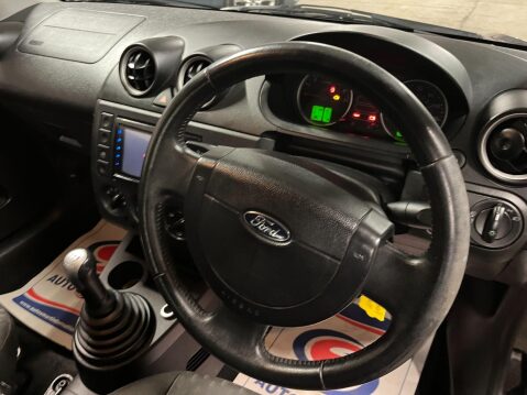 Ford Fiesta 1.25 Zetec 3dr 33