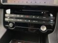 Jaguar F-Pace 2.0 D240 Portfolio Auto AWD Euro 6 (s/s) 5dr 9