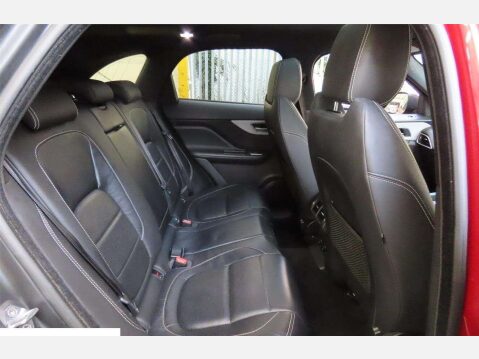 Jaguar F-Pace 2.0 D180 R-Sport Auto AWD Euro 6 (s/s) 5dr 7