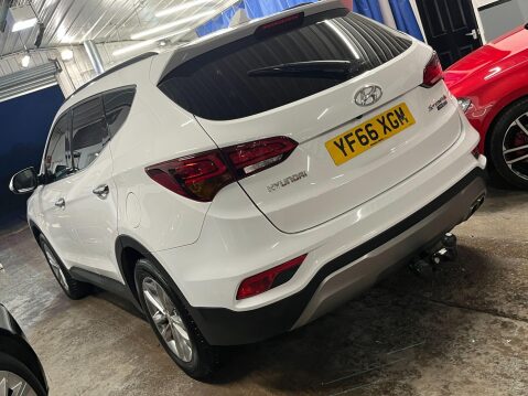 Hyundai SANTA FE 2.2 CRDi Blue Drive Premium 4WD Euro 6 (s/s) 5dr 19