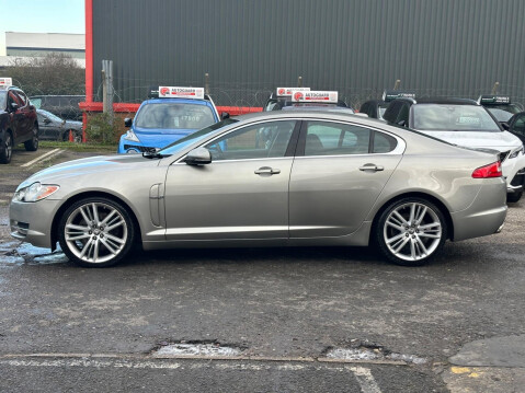 Jaguar XF V6 S PORTFOLIO 8
