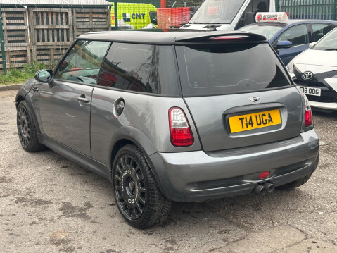 Mini Hatch 1.6 Cooper S Euro 3 3dr 4