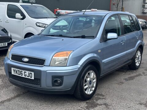 Ford Fusion 1.4 Zetec Climate 5dr 3