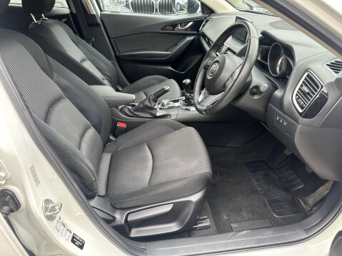 Mazda 3 2.0 SKYACTIV-G SE-L Euro 5 (s/s) 5dr 11