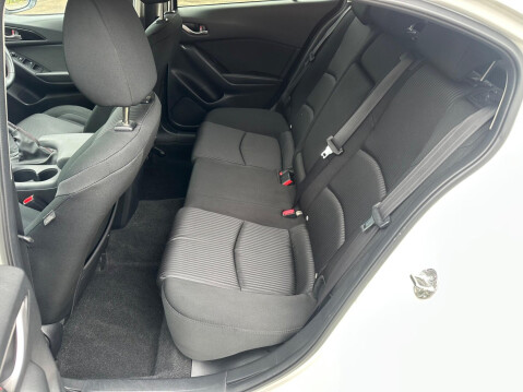 Mazda 3 2.0 SKYACTIV-G SE-L Euro 5 (s/s) 5dr 14