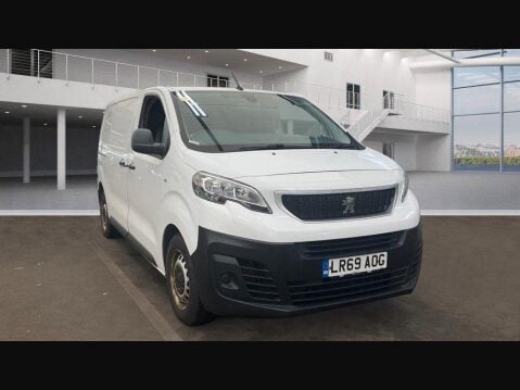 Peugeot Expert 2.0 BlueHDi 1400 Professional Standard Panel Van MWB Euro 6 (s/s) 6dr 1