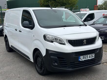 Peugeot Expert 2.0 BlueHDi 1400 Professional Standard Panel Van MWB Euro 6 (s/s) 6dr