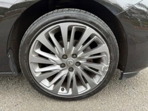 Vauxhall Astra 1.2 Turbo SRi VX Line Nav Euro 6 (s/s) 5dr 26