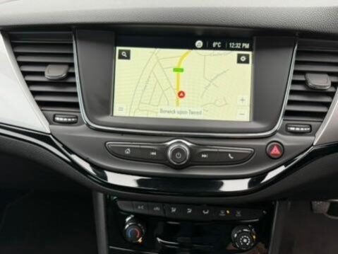 Vauxhall Astra 1.2 Turbo SRi VX Line Nav Euro 6 (s/s) 5dr 27