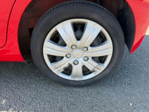 Toyota Aygo 1.0 VVT-i x-play Euro 6 5dr 22