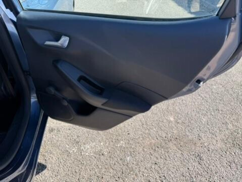 Ford Fiesta 1.1 Ti-VCT Zetec Euro 6 (s/s) 5dr 20