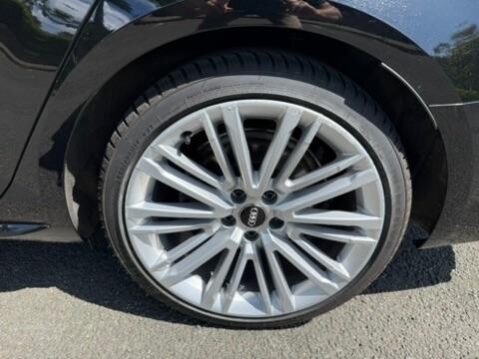 Audi A4 2.0 TFSI 35 S line Euro 6 (s/s) 5dr 26