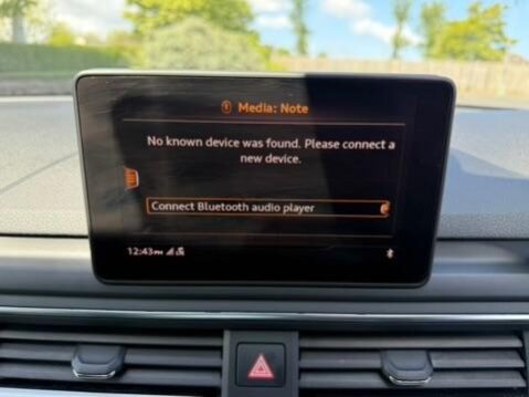 Audi A4 2.0 TFSI 35 S line Euro 6 (s/s) 5dr 29